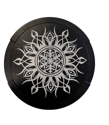 Snuff box