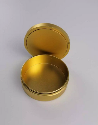 Snusdosa guld